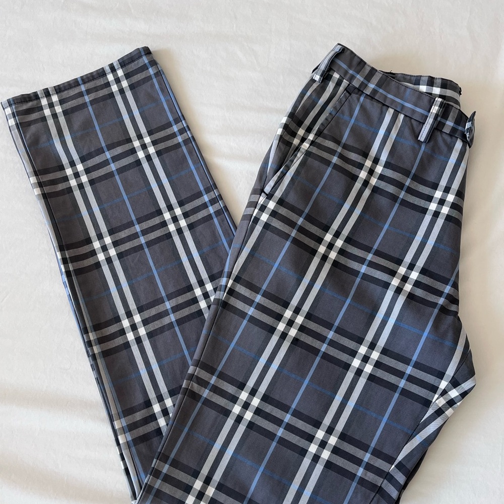 Burberry Pants‎